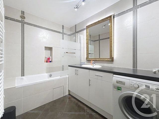 Appartement F5 &agrave; vendre - 4 pi&egrave;ces - 105,26 m2 - Le Kremlin Bicetre - 94 - ILE-DE-FRANCE
