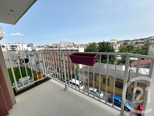 Appartement F3 à vendre - 3 pièces - 55 m2 - Le Kremlin Bicetre - 94 - ILE-DE-FRANCE