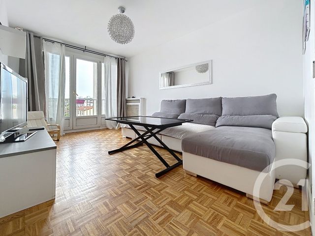 Appartement F3 à vendre - 3 pièces - 55 m2 - Le Kremlin Bicetre - 94 - ILE-DE-FRANCE