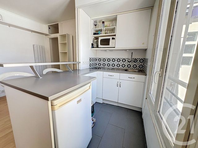Appartement Studio à vendre - 1 pièce - 24,20 m2 - Le Kremlin Bicetre - 94 - ILE-DE-FRANCE