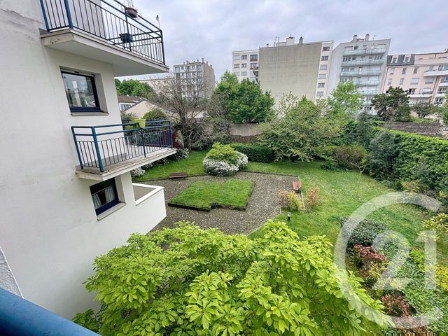 Appartement à vendre - 2 pièces - 57,12 m2 - Le Kremlin Bicetre - 94 - ILE-DE-FRANCE