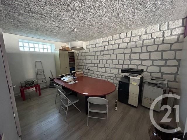 Commerce &agrave; louer - 87 m2 - 94 - ILE-DE-FRANCE