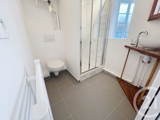 Afficher la photo en grand Appartement F2 à vendre - 2 pièces - 30,47 m2 - Le Kremlin Bicetre - 94 - ILE-DE-FRANCE