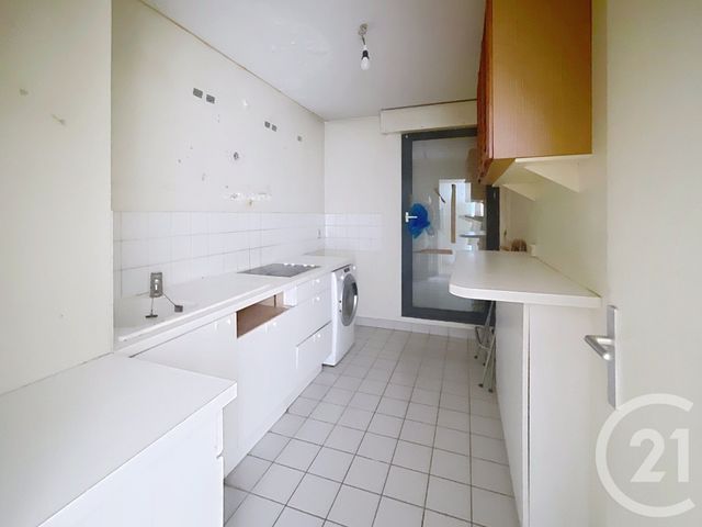 Afficher la photo en grand Appartement F3 à vendre - 3 pièces - 73 m2 - Le Kremlin Bicetre - 94 - ILE-DE-FRANCE