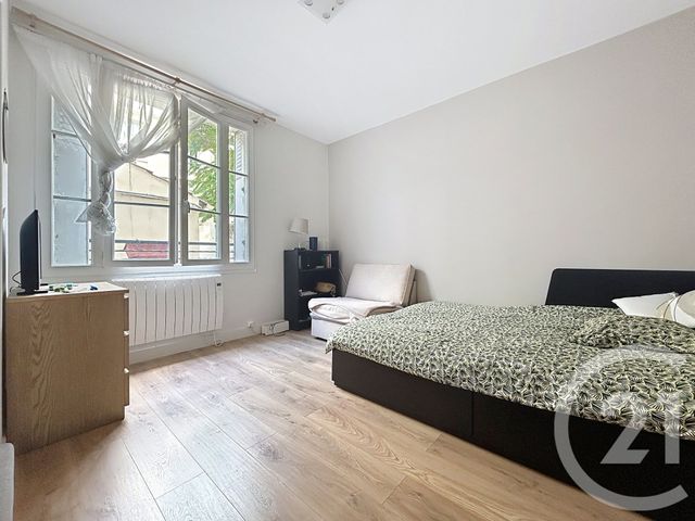Appartement F1 à vendre - 1 pièce - 24 m2 - Le Kremlin Bicetre - 94 - ILE-DE-FRANCE