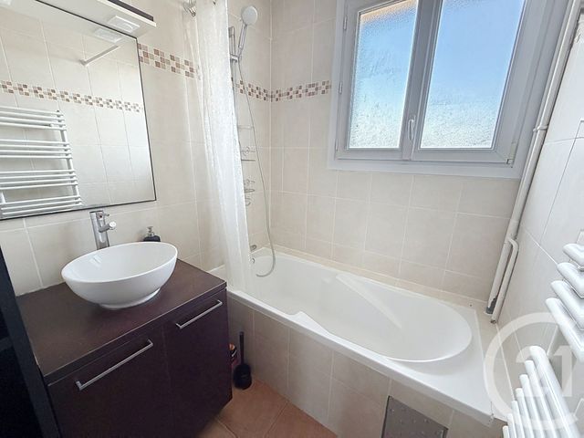Appartement F3 &agrave; vendre - 4 pi&egrave;ces - 65,85 m2 - Le Kremlin Bicetre - 94 - ILE-DE-FRANCE