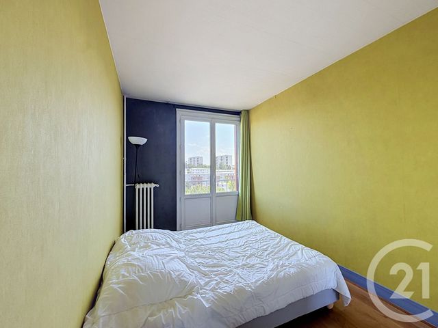 Appartement F3 &agrave; vendre - 4 pi&egrave;ces - 65,85 m2 - Le Kremlin Bicetre - 94 - ILE-DE-FRANCE
