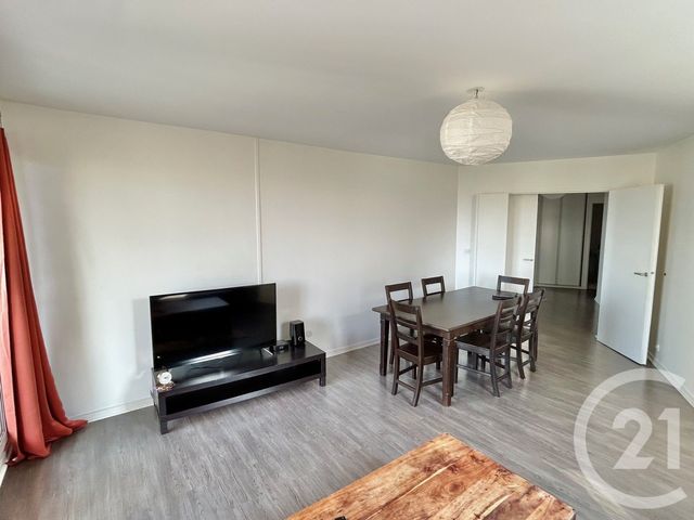 Afficher la photo en grand Appartement F5 à louer - 5 pièces - 99,01 m2 - Paris - 75013 - ILE-DE-FRANCE