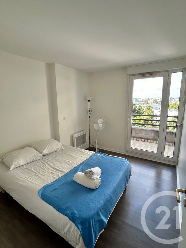 Afficher la photo en grand Appartement F5 à louer - 5 pièces - 99,01 m2 - Paris - 75013 - ILE-DE-FRANCE