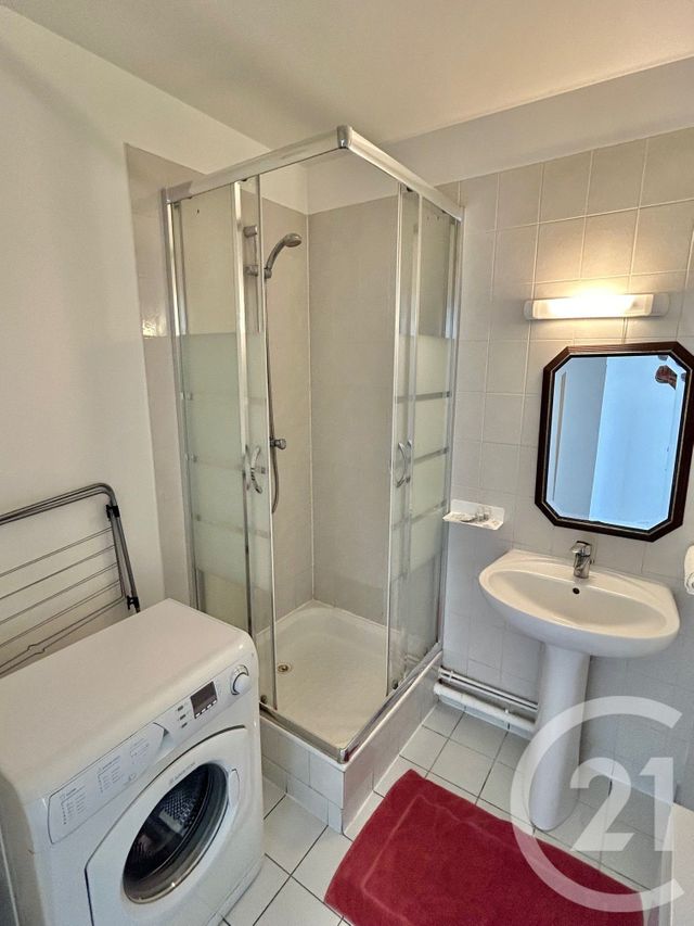 Afficher la photo en grand Appartement F5 à louer - 5 pièces - 99,01 m2 - Paris - 75013 - ILE-DE-FRANCE