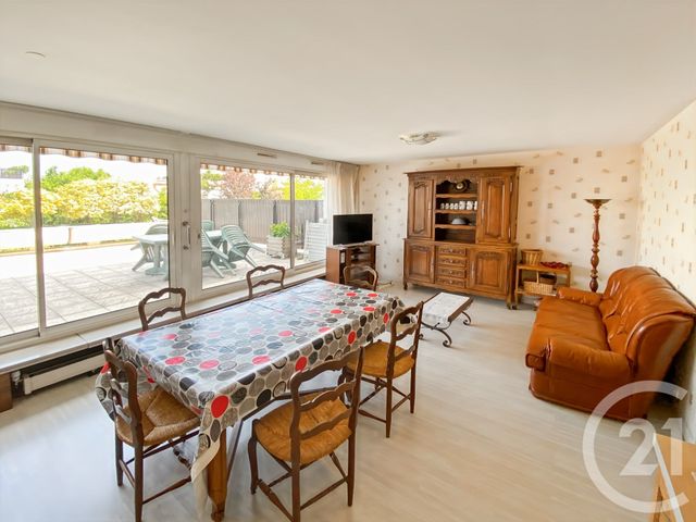 Afficher la photo en grand Appartement T4 à louer - 4 pièces - 84,14 m2 - Champs Sur Marne - 77 - ILE-DE-FRANCE