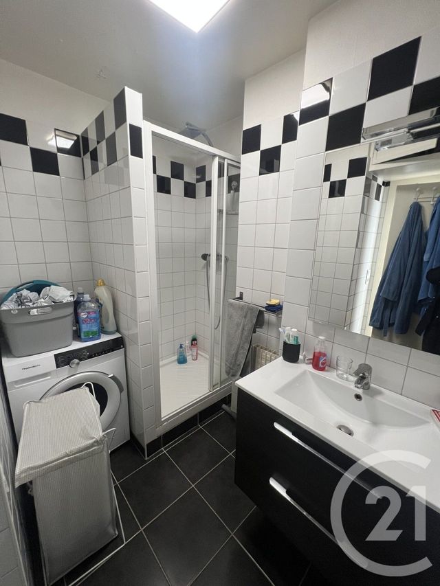 Appartement F2 à louer - 2 pièces - 42,85 m2 - Le Kremlin Bicetre - 94 - ILE-DE-FRANCE