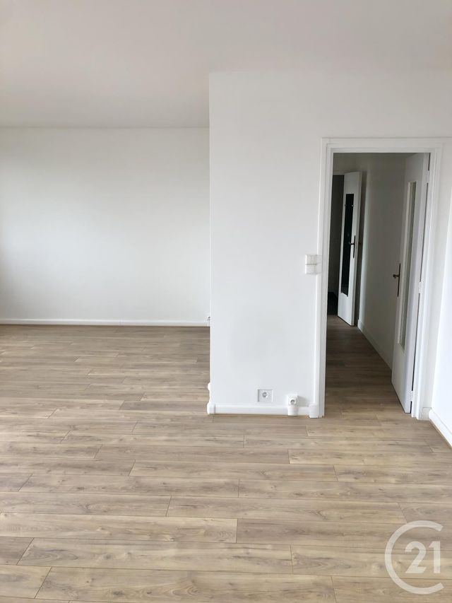 Appartement F2 à louer - 2 pièces - 52,95 m2 - Villejuif - 94 - ILE-DE-FRANCE