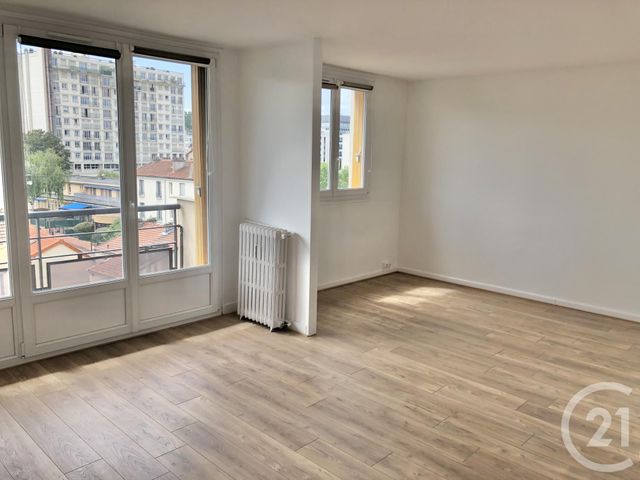 Appartement F2 à louer - 2 pièces - 52,95 m2 - Villejuif - 94 - ILE-DE-FRANCE