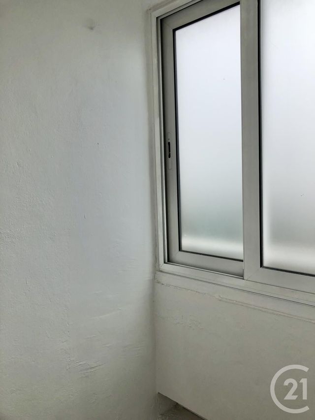 Appartement F2 à louer - 2 pièces - 52,95 m2 - Villejuif - 94 - ILE-DE-FRANCE