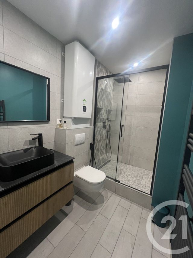 Appartement à louer - 3 pièces - 87,65 m2 - Paris - 75011 - ILE-DE-FRANCE