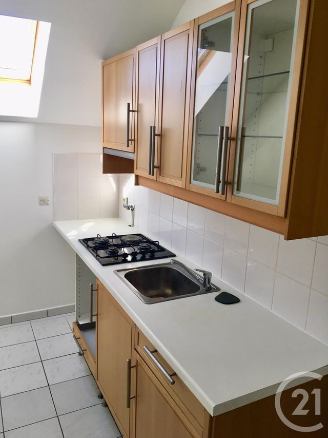 Appartement F3 &agrave; louer - 3 pi&egrave;ces - 60 m2 - Villejuif - 94 - ILE-DE-FRANCE