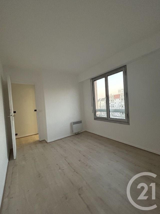 Appartement F3 &agrave; louer - 3 pi&egrave;ces - 65 m2 - Le Kremlin Bicetre - 94 - ILE-DE-FRANCE