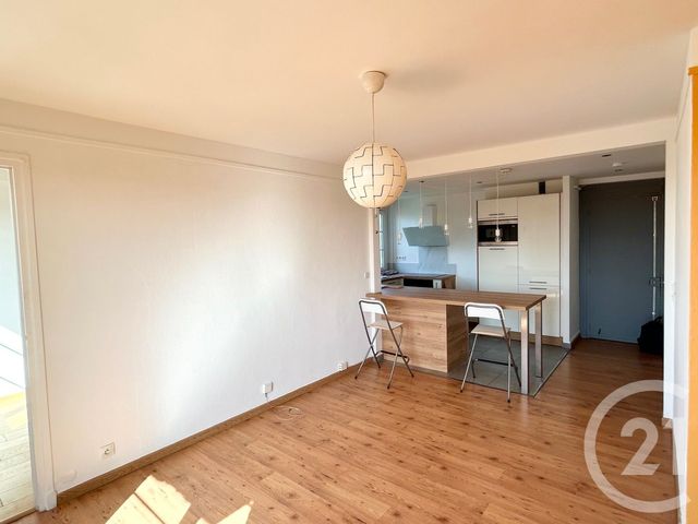 Appartement F3 &agrave; louer - 3 pi&egrave;ces - 57,11 m2 - Le Kremlin Bicetre - 94 - ILE-DE-FRANCE