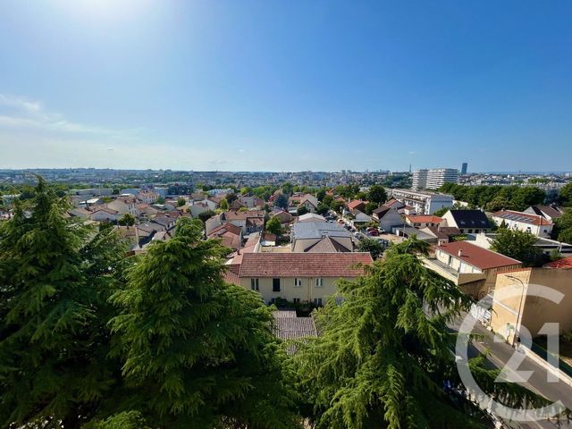 Appartement F3 &agrave; louer - 3 pi&egrave;ces - 57,11 m2 - Le Kremlin Bicetre - 94 - ILE-DE-FRANCE