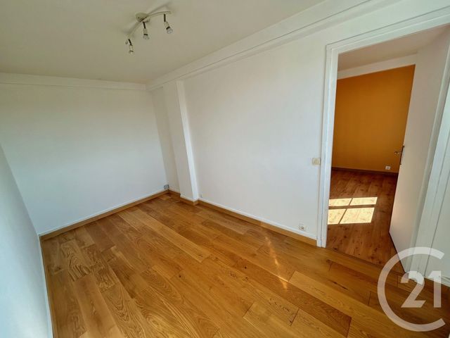 Appartement F3 &agrave; louer - 3 pi&egrave;ces - 57,11 m2 - Le Kremlin Bicetre - 94 - ILE-DE-FRANCE