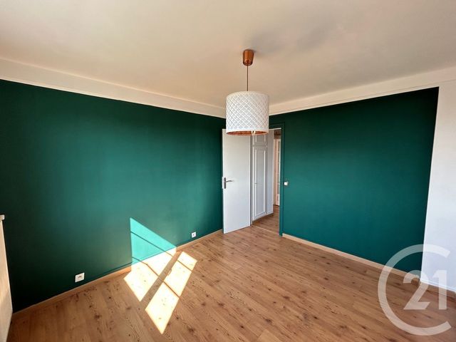 Appartement F3 &agrave; louer - 3 pi&egrave;ces - 57,11 m2 - Le Kremlin Bicetre - 94 - ILE-DE-FRANCE