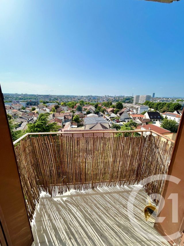 Appartement F3 &agrave; louer - 3 pi&egrave;ces - 57,11 m2 - Le Kremlin Bicetre - 94 - ILE-DE-FRANCE