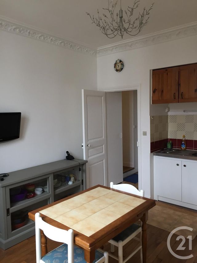 Appartement F2 &agrave; louer - 2 pi&egrave;ces - 35 m2 - Le Kremlin Bicetre - 94 - ILE-DE-FRANCE