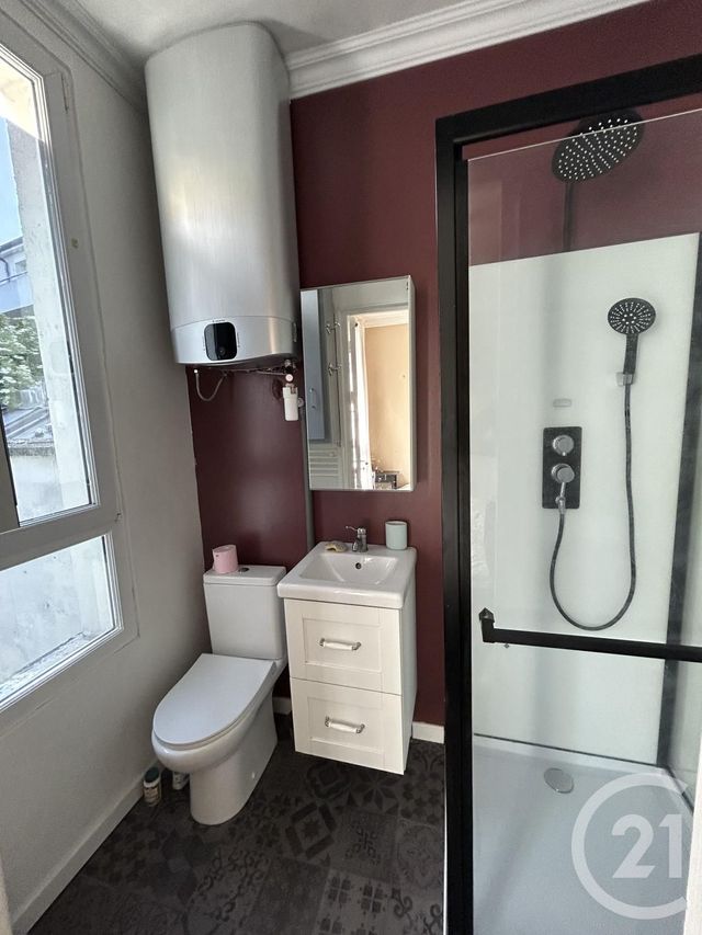 Appartement F2 &agrave; louer - 2 pi&egrave;ces - 25,17 m2 - Le Kremlin Bicetre - 94 - ILE-DE-FRANCE