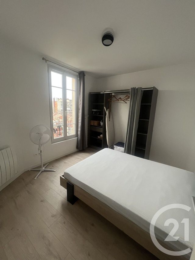 Appartement T2 &agrave; louer - 2 pi&egrave;ces - 27,35 m2 - Cachan - 94 - ILE-DE-FRANCE