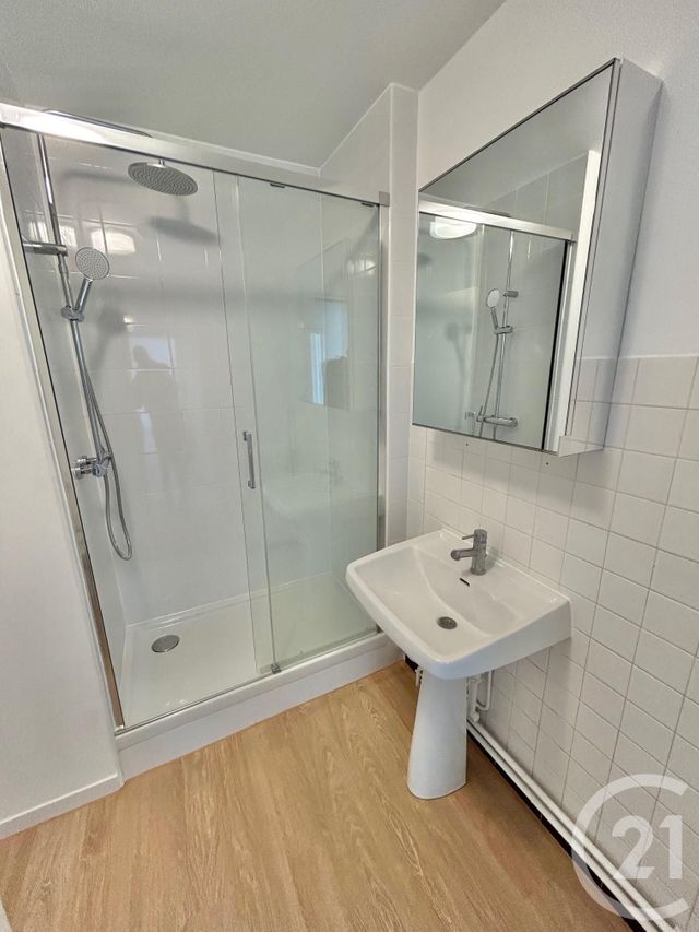 Appartement F2 &agrave; louer - 2 pi&egrave;ces - 46,05 m2 - Cachan - 94 - ILE-DE-FRANCE