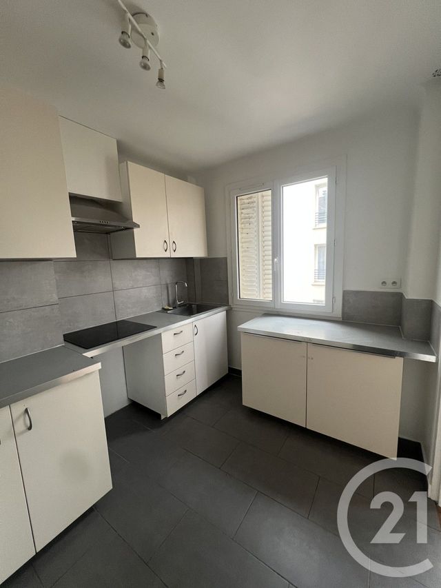 Appartement F3 &agrave; louer - 3 pi&egrave;ces - 63 m2 - Le Kremlin Bicetre - 94 - ILE-DE-FRANCE