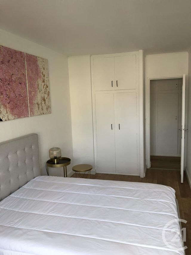 Appartement F4 &agrave; louer - 4 pi&egrave;ces - 76,40 m2 - Le Kremlin Bicetre - 94 - ILE-DE-FRANCE