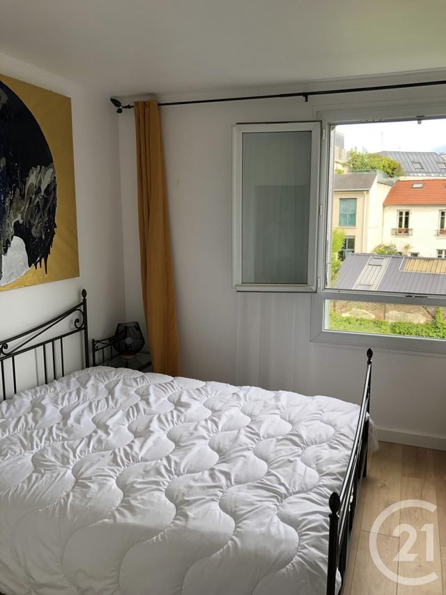 Appartement F4 &agrave; louer - 4 pi&egrave;ces - 76,40 m2 - Le Kremlin Bicetre - 94 - ILE-DE-FRANCE