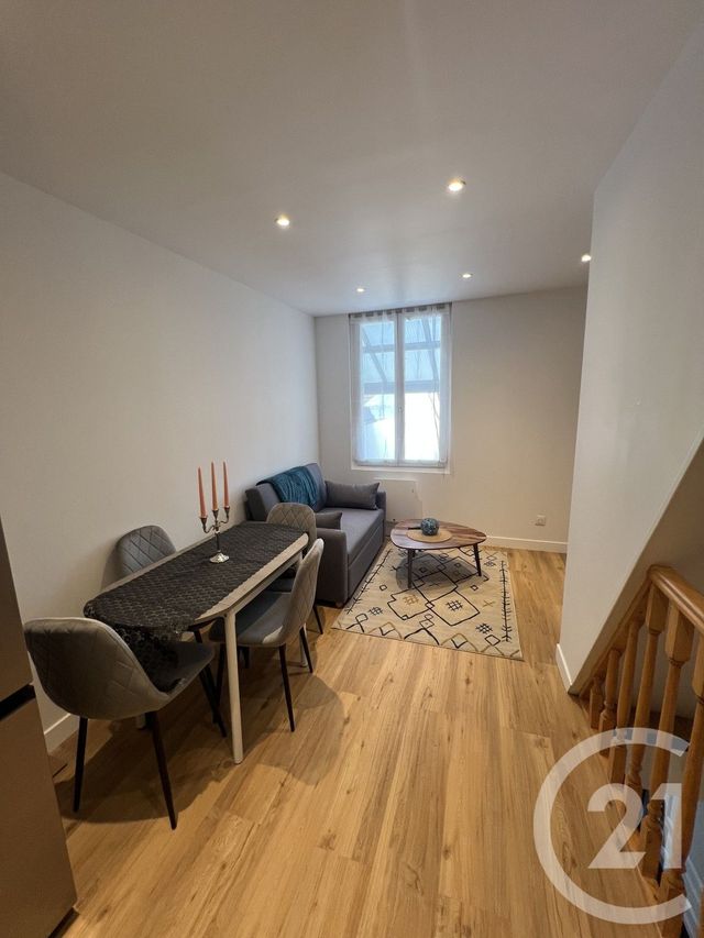 Maison &agrave; louer - 2 pi&egrave;ces - 37,25 m2 - Cachan - 94 - ILE-DE-FRANCE