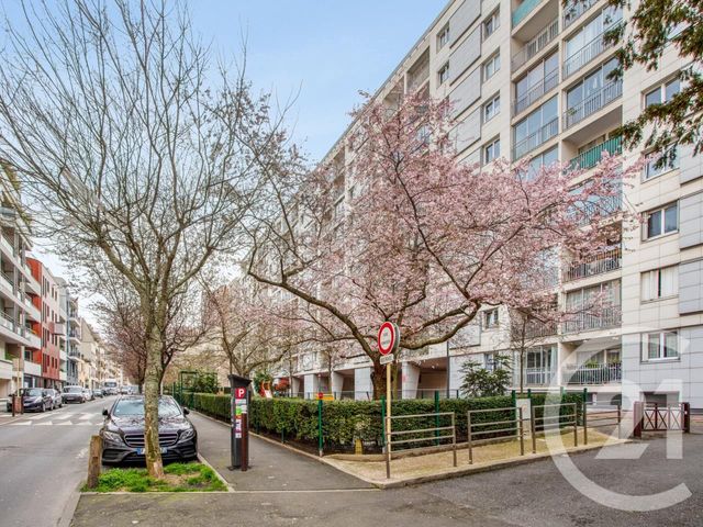 Appartement F4 &agrave; louer - 3 pi&egrave;ces - 73 m2 - Le Kremlin Bicetre - 94 - ILE-DE-FRANCE