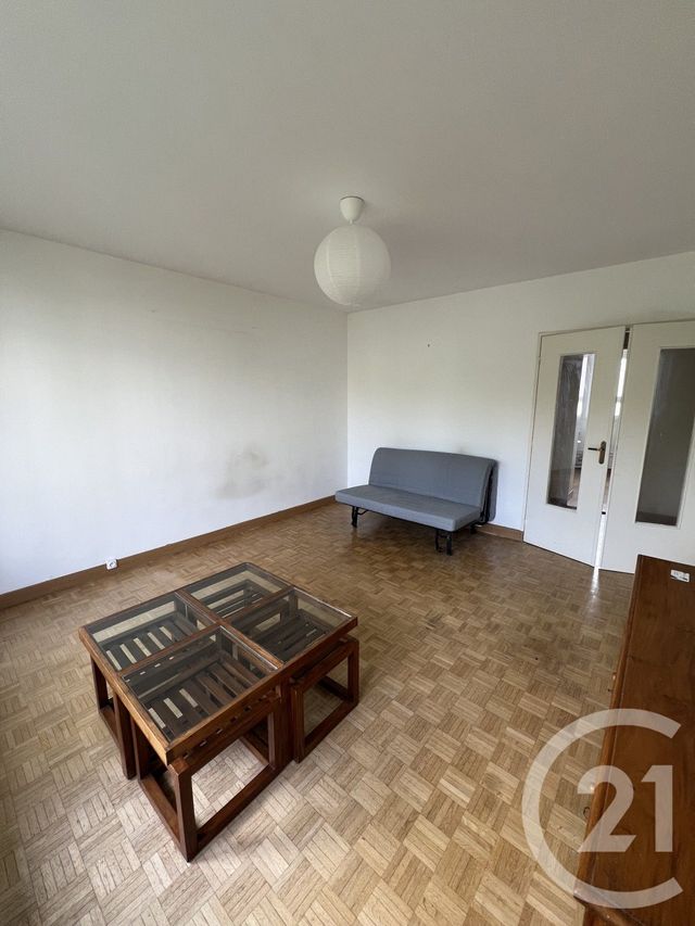 Appartement Studio &agrave; louer - 1 pi&egrave;ce - 32,39 m2 - Le Kremlin Bicetre - 94 - ILE-DE-FRANCE