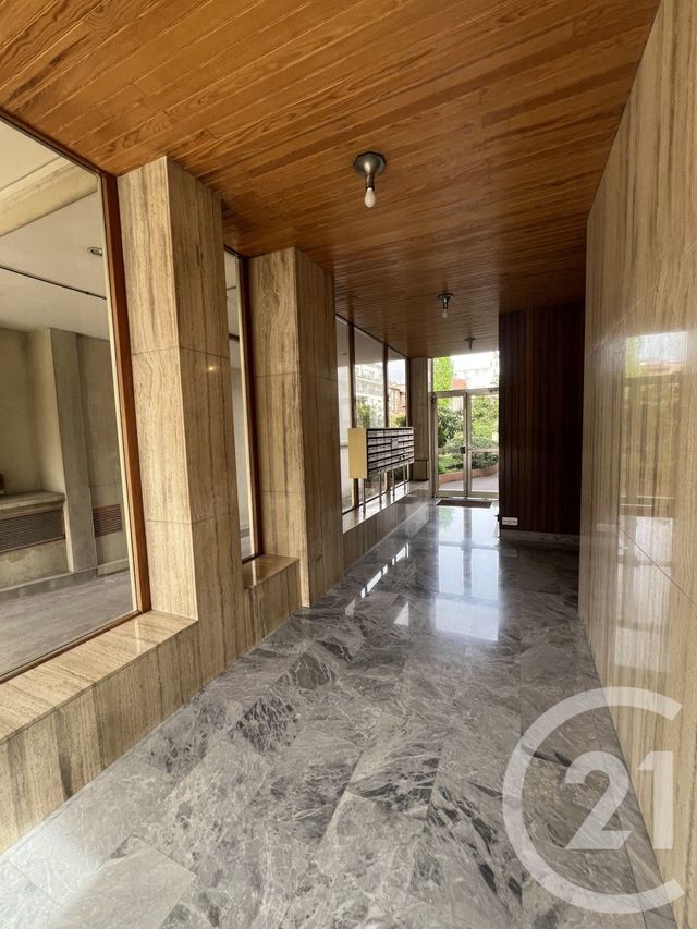 Appartement Studio &agrave; louer - 1 pi&egrave;ce - 32,39 m2 - Le Kremlin Bicetre - 94 - ILE-DE-FRANCE