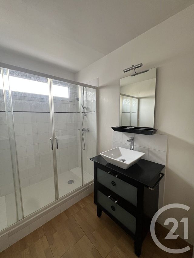 Appartement Studio &agrave; louer - 1 pi&egrave;ce - 32,39 m2 - Le Kremlin Bicetre - 94 - ILE-DE-FRANCE