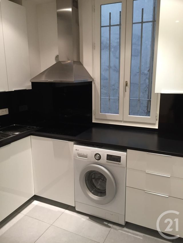 Appartement F2 &agrave; louer - 2 pi&egrave;ces - 42,50 m2 - Paris - 75015 - ILE-DE-FRANCE