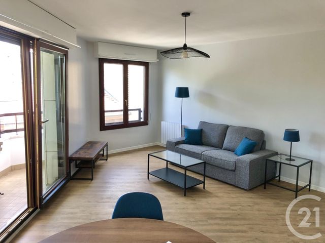 Appartement F3 &agrave; louer - 3 pi&egrave;ces - 72 m2 - Le Kremlin Bicetre - 94 - ILE-DE-FRANCE