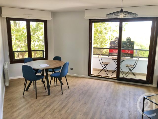 Appartement F3 &agrave; louer - 3 pi&egrave;ces - 72 m2 - Le Kremlin Bicetre - 94 - ILE-DE-FRANCE