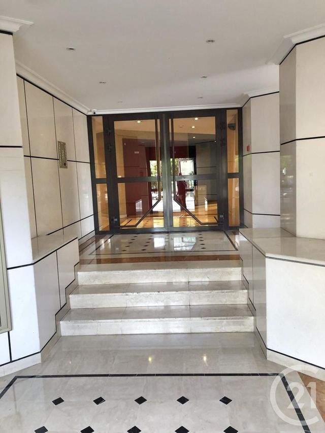 Appartement F3 &agrave; louer - 3 pi&egrave;ces - 72 m2 - Le Kremlin Bicetre - 94 - ILE-DE-FRANCE