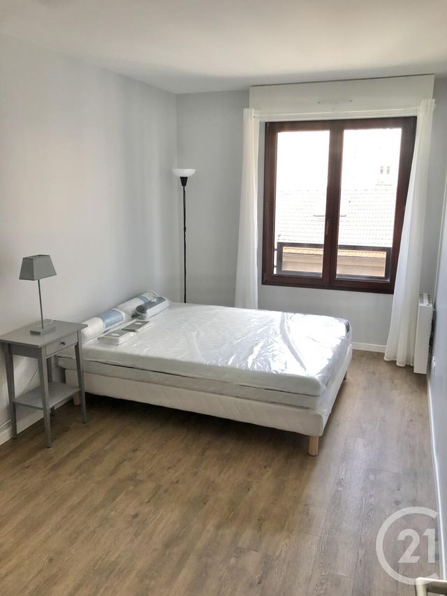 Appartement F3 &agrave; louer - 3 pi&egrave;ces - 72 m2 - Le Kremlin Bicetre - 94 - ILE-DE-FRANCE