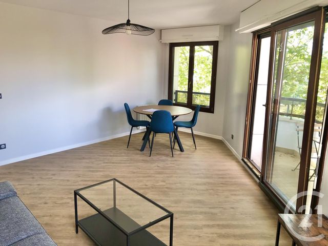 Appartement F3 &agrave; louer - 3 pi&egrave;ces - 72 m2 - Le Kremlin Bicetre - 94 - ILE-DE-FRANCE