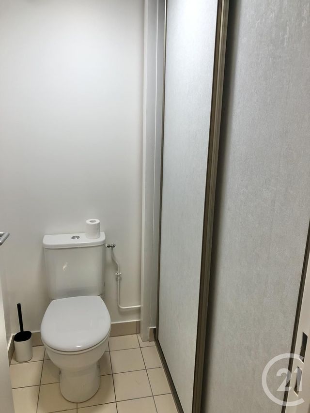 Appartement F3 &agrave; louer - 3 pi&egrave;ces - 72 m2 - Le Kremlin Bicetre - 94 - ILE-DE-FRANCE