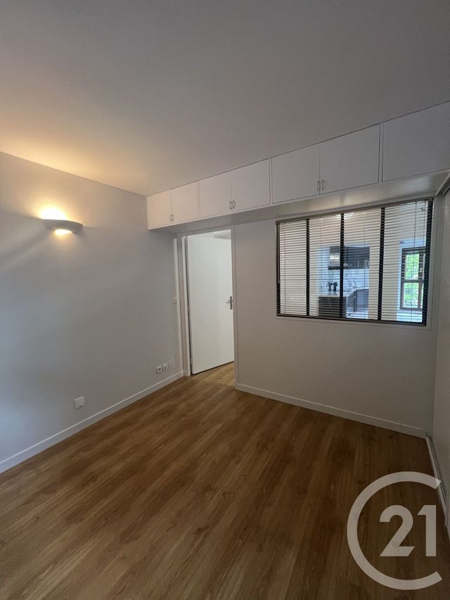 Appartement F3 &agrave; louer - 3 pi&egrave;ces - 51,34 m2 - Le Kremlin Bicetre - 94 - ILE-DE-FRANCE
