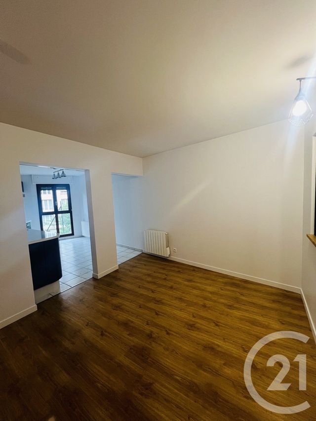 Appartement F3 &agrave; louer - 3 pi&egrave;ces - 51,34 m2 - Le Kremlin Bicetre - 94 - ILE-DE-FRANCE