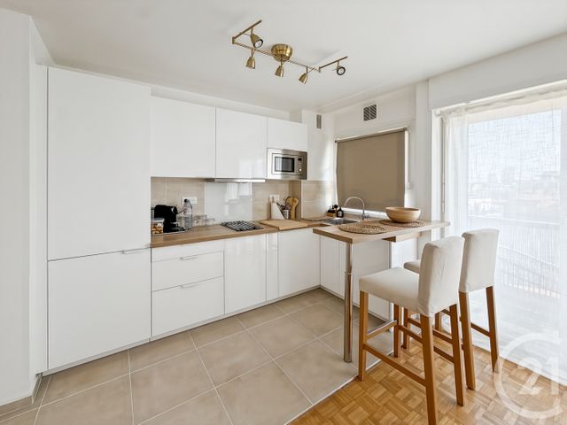 Appartement Studio &agrave; louer - 1 pi&egrave;ce - 27,09 m2 - Le Kremlin Bicetre - 94 - ILE-DE-FRANCE