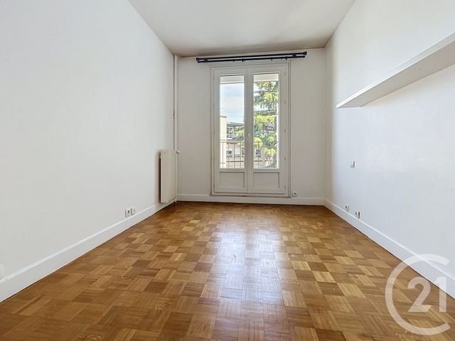 Appartement F4 &agrave; vendre - 4 pi&egrave;ces - 80,97 m2 - Le Kremlin Bicetre - 94 - ILE-DE-FRANCE